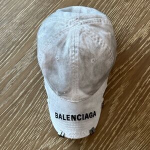 Lightly used, pre-distressed Balenciaga baseball cap. White with bolts.